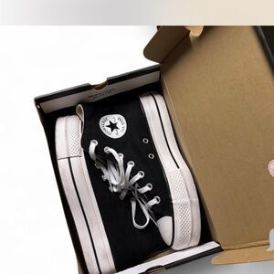 Converse Women's Black Canvas Sneakers